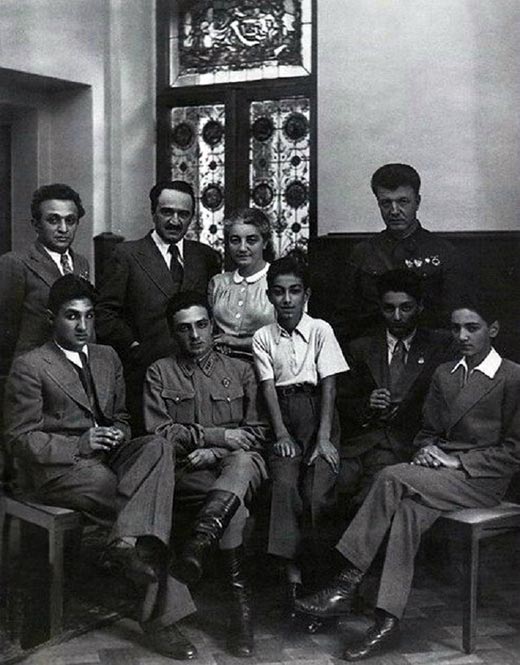 Анастас Микоян с семьей