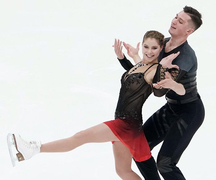 Анастасия Мишина и Александр Галлямов на льду