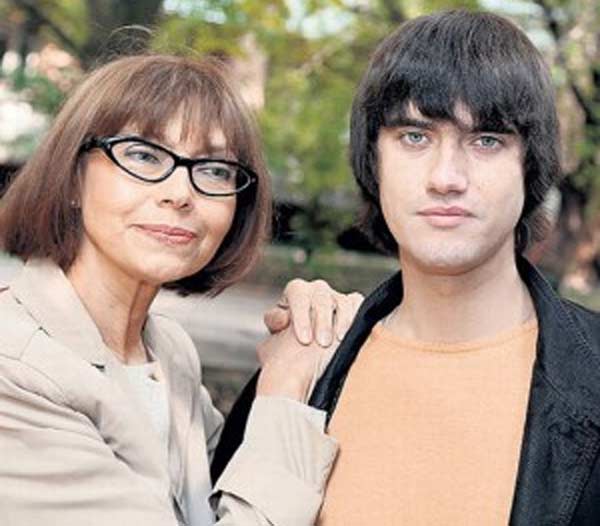 Елена Метелкина с сыном Александром