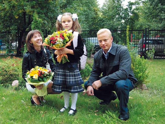 Эрнест Мацкявичюс с женой и дочерью