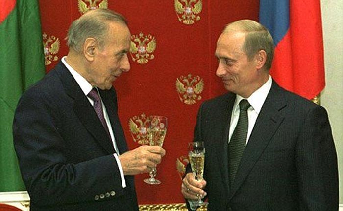 Гейдар Алиев и Владимир Путин