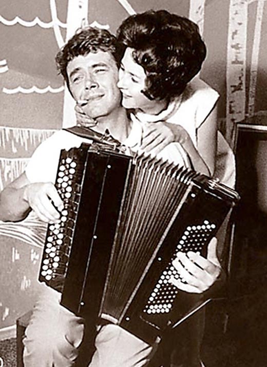 Юрий Гуляев с женой