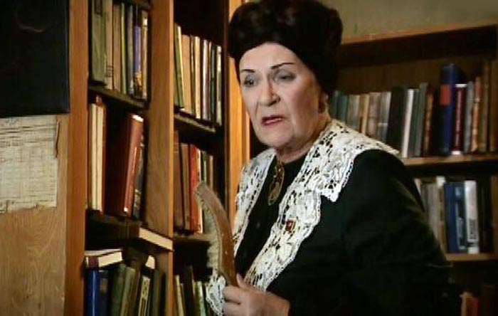 Лариса Леонова в сериале Мать-и-мачеха