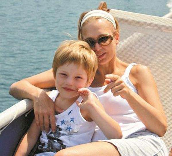 Наталия Вдовина и сын Роман