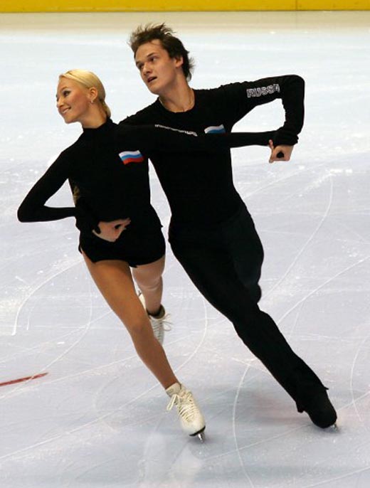 Наталья Михайлова и Аркадий Сергеев на льду