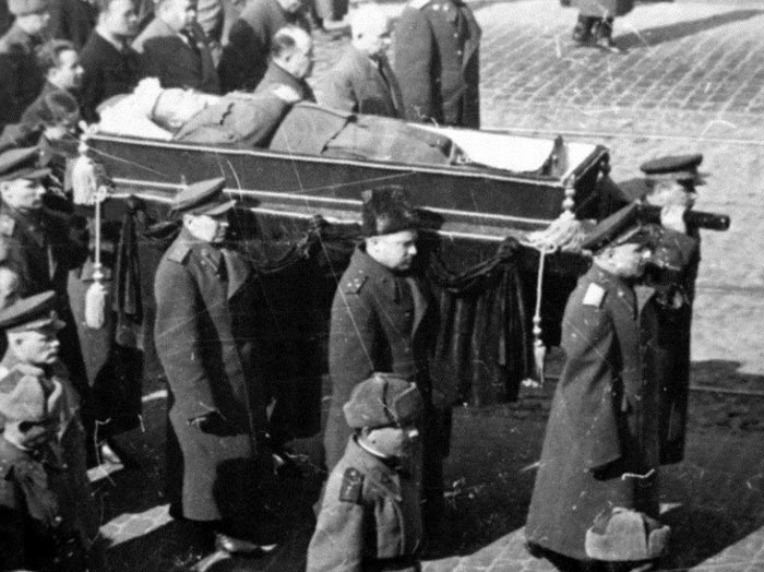 Похороны генерала Ватутина