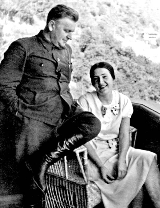 Николай Власик с женой Марией