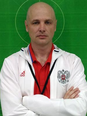 Олег Андросов