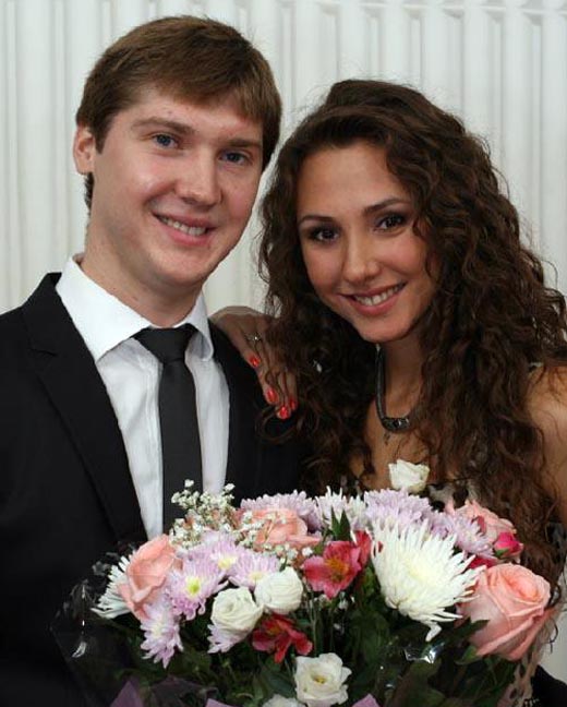 Сергей Бобровский и жена Ольга
