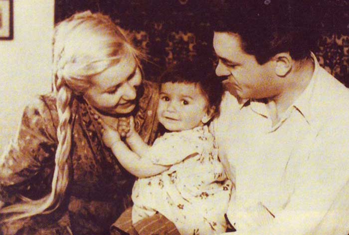 Сергей Бондарчук и Инна Макарова с дочерью