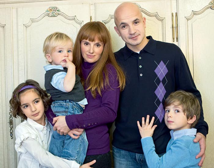 Вероника Ицкович и Егор Дружинин с детьми