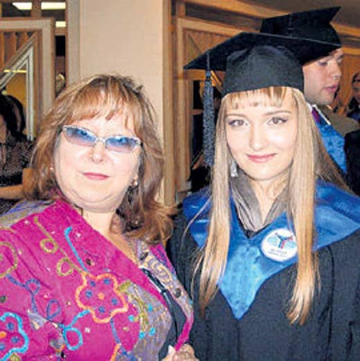Марина Ишимбаева с дочерью Александрой