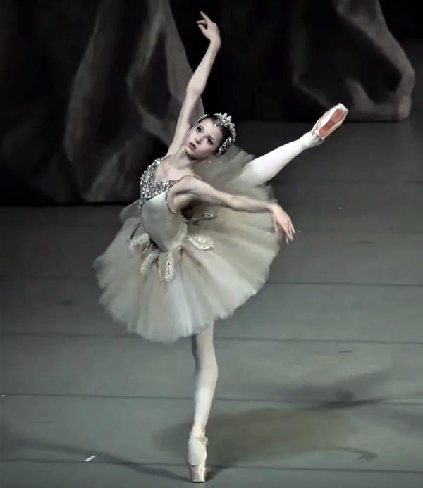 балерина Мария Хорева