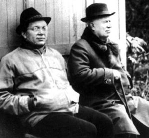 Сергей Хрущёв и Никита Хрущёв